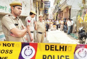 दिल्ली के बुराड़ी के एक ही घर में मिला 11 लोगों शव, तंत्र मंत्र में गई जान